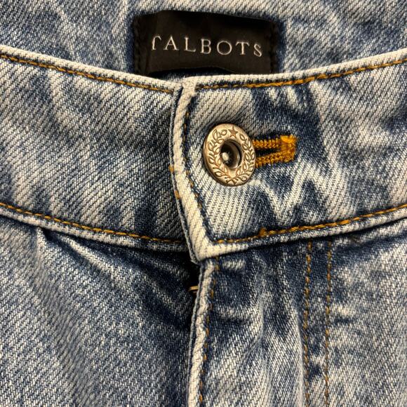 TALBOTS high waist straight ankle jeans, Newport Wash, light wash Size, 8 - Picture 4 of 11